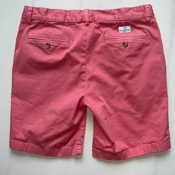 Salmon Colored Vineyard Vines Classic Cut Shorts Size 30 - Picture 3 of 4